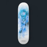 *~* Tribal Boho Shamanic Sacred Dream Catcher Skateboard<br><div class="desc">* Western BOHO American Watercolor Abstrakte Dream Catcher Tour mit hübschen Feathers als Shamanic-Symbol für einen amerikanischen Spirituellen Heiler oder BOHEMIAM Design. * * *** Die Farben sind überwiegend TÜRKISCH- UND AQUA-Farben auf WEISS. Dieses temperamentbasierte, beliebte boho kreative abstrakte moderne Träumerei- und Feathers-Design wird höchstwahrscheinlich von Shamans, Native American Healers,...</div>