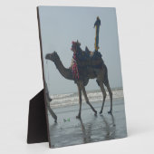 Tribal Camel Ride: Morgengrauen mit Sandstrand und Fotoplatte (Seite)