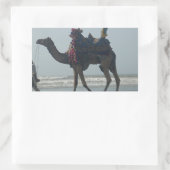 Tribal Camel Ride: Morgengrauen mit Sandstrand und Rechteckiger Aufkleber (Tasche)