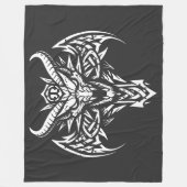 Tribal-Dämonenkopf-Grafik von BurnsInHell Fleecedecke (Vorderseite)