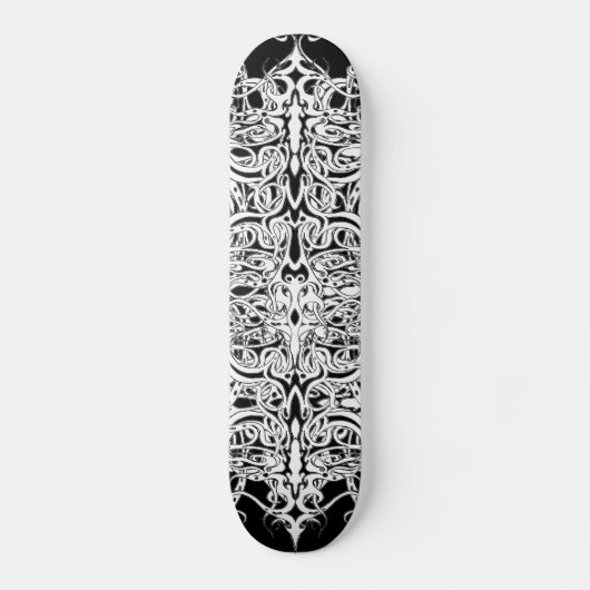 Tribal Empire Tattoo Schwarz und Weiß Skateboard (Vorderseite)