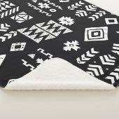 Tribal geometrisch: Stilvoller nahtloser Hintergru Sherpadecke (3/4)