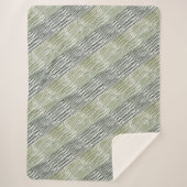 Tribal Green Stripes Abstract Pattern  Sherpadecke (Vorderseite)