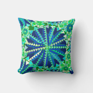 Tribal Mandala Print, Cobalt Blue und Green Kissen