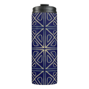 Tribal Nahtlose Blaue geometrische Muster. Striped Thermosbecher