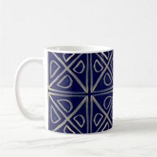 Tribal nahtloses blaues geometrisches Muster. Gest Kaffeetasse