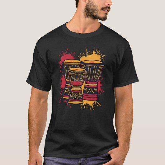 Tribal Rhythm Kunst T-Shirt (Vorderseite)