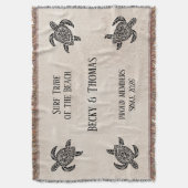 Tribal Sea Turtles on Beach, Text and Couple Decke (Vorderseite Vertikal)