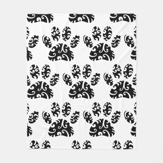 Tribal Tattoo Dog Paw Print Pattern Fleecedecke (Vorderseite)