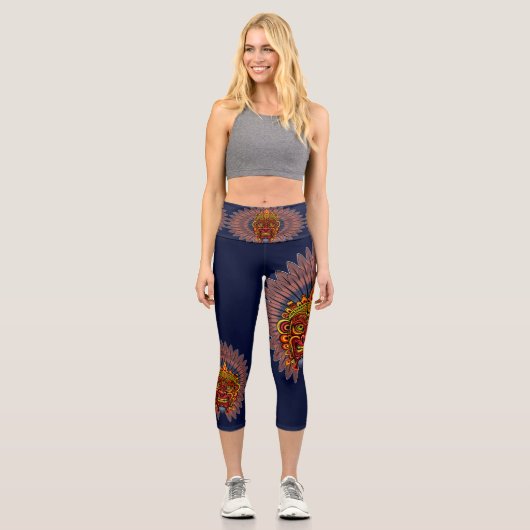 Tribal Warrior King Ritual Mask Capri Leggings (Vorderseite)