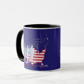 Tribut an tapfere Herzen in Navyblau Tasse (Vorderseite Links)