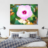 Trichterwinde in Rosa Leinwanddruck (Insitu (Schlafzimmer))