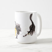 Trick oder behandeln eine Katze und eine Maus in d Kaffeetasse (VorderseiteRechts)