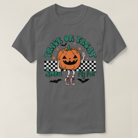 Trick oder behandeln Geruch meiner Füße Pumpkin Ki T-Shirt (Design vorne)