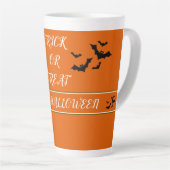 TRICK ODER BEHANDELN GLÜCKLICH HALLOWEEN MILCHTASSE (Rechte Ecke)