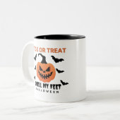 Trick oder behandeln Halloween Pumpkin Funny Zweifarbige Tasse (Vorderseite Links)
