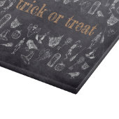 Trick oder behandeln Vintages Chalkboard Halloween Schneidebrett (Ecke)