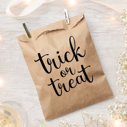 Trick oder Behandlung Geschenktütchen (Ausgeschnitten)