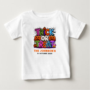 TRICK ODER BEHANDLUNG Niedliches Halloween-Bash- Baby T-shirt