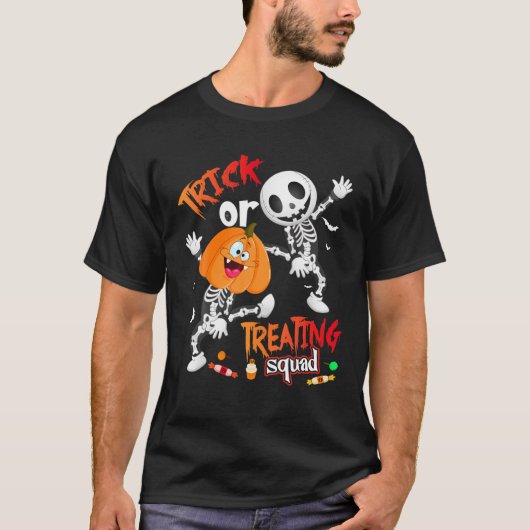 Trick oder Behandlung Squad Halloween Skeleton Pum T-Shirt (Vorderseite)