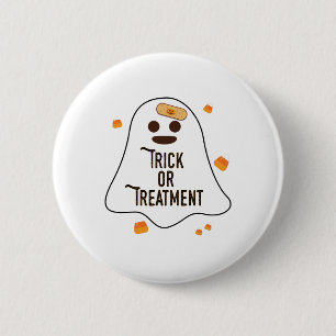 Trick oder Behandlung von Arzt und Krankenschweste Button