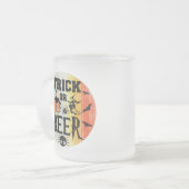 TRICK ODER BIER - HALLOWEE MATTGLASTASSE (Vorderseite Links)