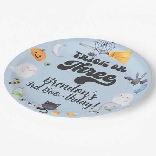 Trick oder drei Halloween-Teller Pappteller (Schrägansicht)
