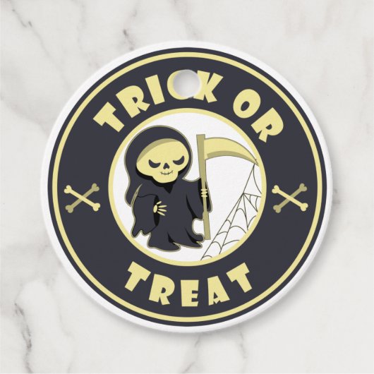 Trick oder Leckerbissen Halloween grimmigem Sensen Geschenkanhänger (Vorderseite)