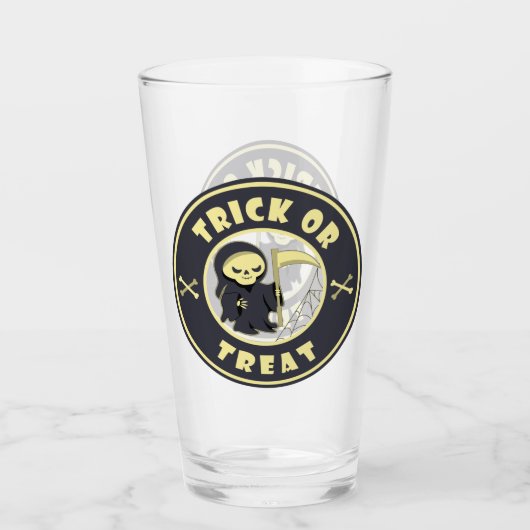 Trick oder Leckerbissen Halloween grimmigem Sensen Glas (Vorderseite)