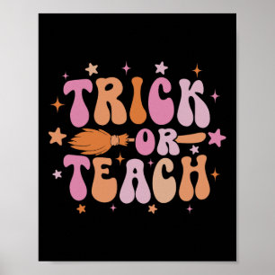 Trick oder lehren Retro Groovy Halloween Shirt für Poster