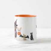 Trick oder Lust? Hunde in Halloween-Kostümen Tasse (Zentrum)