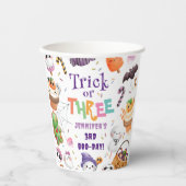 Trick oder Three! Niedliches Lila Halloween 3. Geb Pappbecher (Vorderseite)