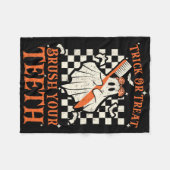 Trick oder Treat Brush your Teeth Dentist Hallowee Fleecedecke (Vorderseite (Horizontal))