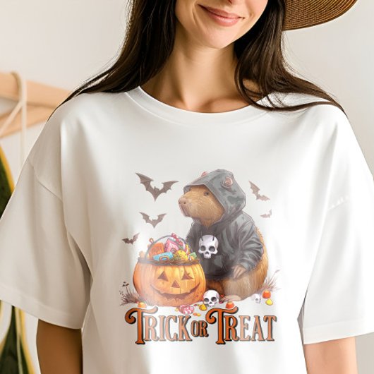 Trick oder Treat Capybara Halloween Funny Tri-Blend Shirt