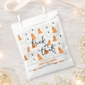 Trick oder Treat Cartoonish Ghosts Halloween Geschenktütchen (Ausgeschnitten)