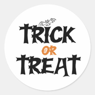 Trick oder Treat, Cooler Halloween-Aufkleber Runder Aufkleber
