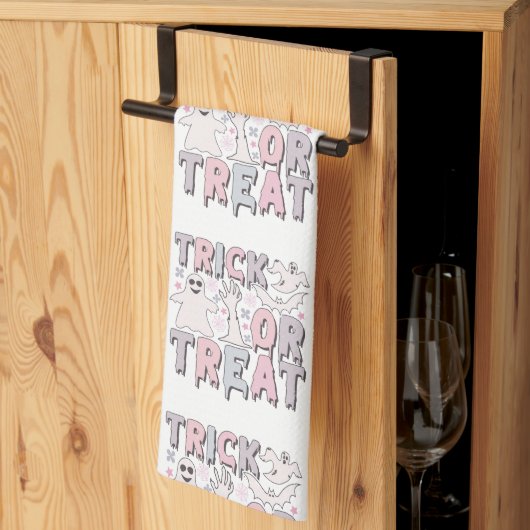 Trick oder Treat Ghosts Niedliches weißes Hallowee Geschirrtuch (Drittel gefaltet)