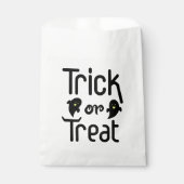 Trick oder Treat Halloween Black Ghosts Geschenktütchen (Vorderseite)