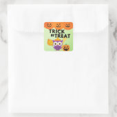Trick oder Treat, Halloween-Eule, Funny Halloween Quadratischer Aufkleber (Tasche)