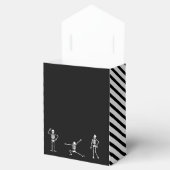 Trick oder Treat Halloween-Logo für soziale Distan Geschenkschachtel (Geöffnet)