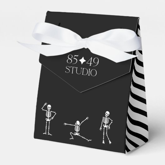 Trick oder Treat Halloween-Logo für soziale Distan Geschenkschachtel (Vorderseite)