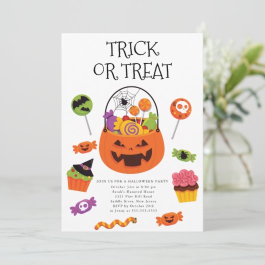 Trick oder Treat Halloween-Party Einladung (Stehend Vorderseite)