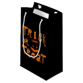 Trick oder Treat Halloween Pumpkin Kleine Geschenktüte (Vorderseite Schrägansicht)