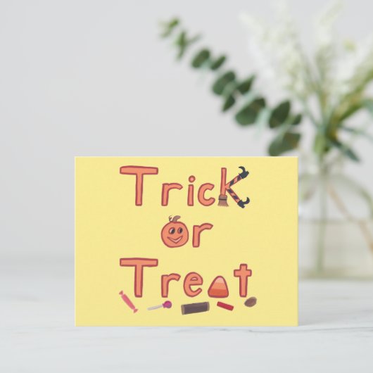 Trick oder Treat Hexenleder Candy Halloween Design Postkarte (Stehend Vorderseite)