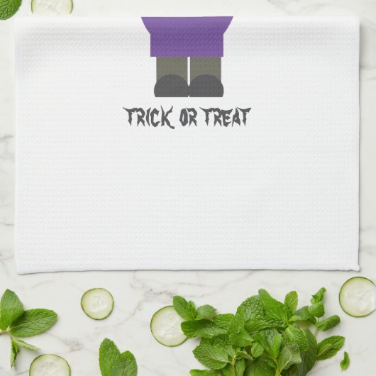 Trick oder Treat - Niedlich Frankenstein Handtuch (Gefaltet)