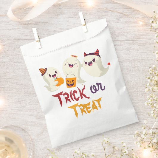 Trick oder Treat Niedliche Geister Halloween Gebur Geschenktütchen (Ausgeschnitten)