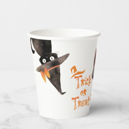 Trick oder Treat Niedliche schwarze Katze Hallowee Pappbecher (Vorderseite)