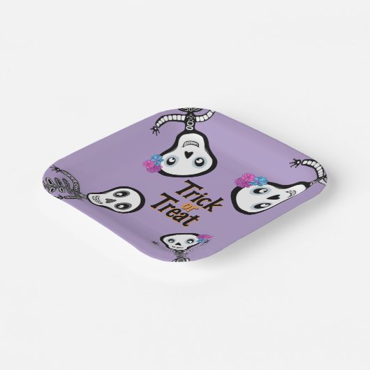 Trick oder Treat Pappteller (Gewinkelt)