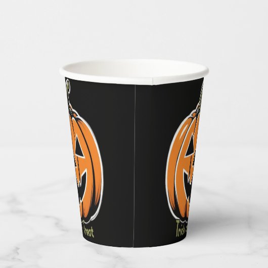 Trick oder Treat- Pumpkin Pappbecher (Rechts)