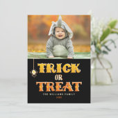 Trick oder Treat Spione Halloween Foto Cards Karte (Stehend Vorderseite)